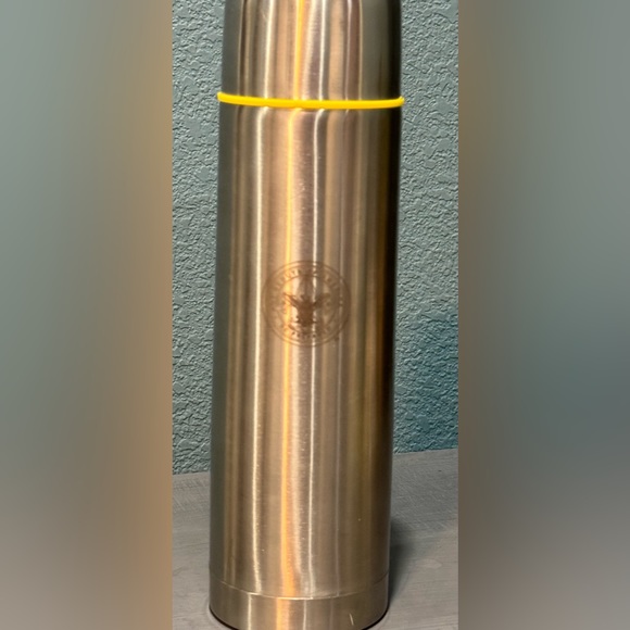 Boy Scouts of America Thermos With Screw on Cap And Cup ~ EUC - Picture 2 of 6